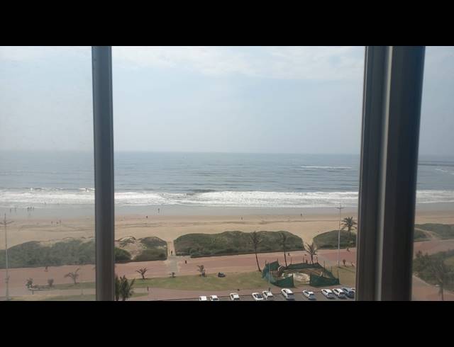 1.5 BEDROOM FLAT TO LET IN SOUTH BEACH